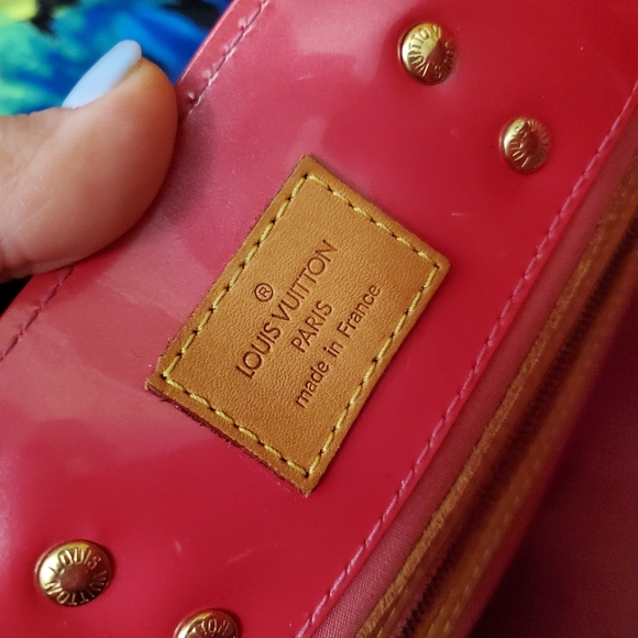 SOLD  Authentic Louis Vuitton Pink Vernis Handbag - Picture 3 of 14